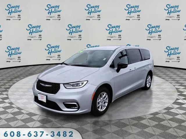 2024 Chrysler Pacifica Touring L for sale in Viroqua, WI