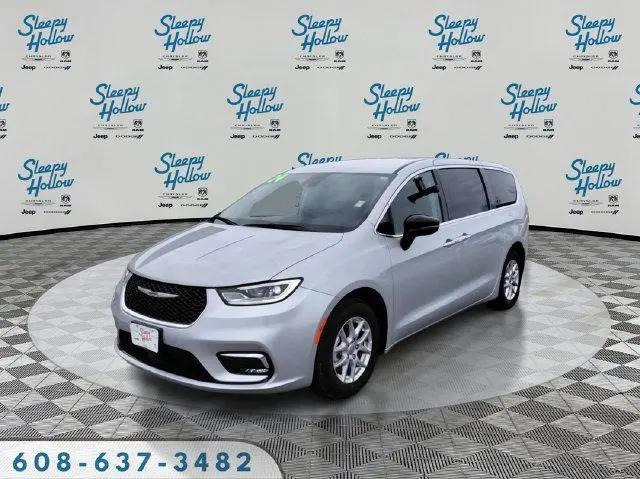 2024 Chrysler Pacifica Touring L for sale in Viroqua, WI