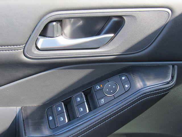 2025 Nissan Rogue SL FWD