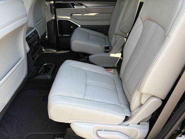 2026 Jeep Grand Wagoneer Limited Altitude 4x4