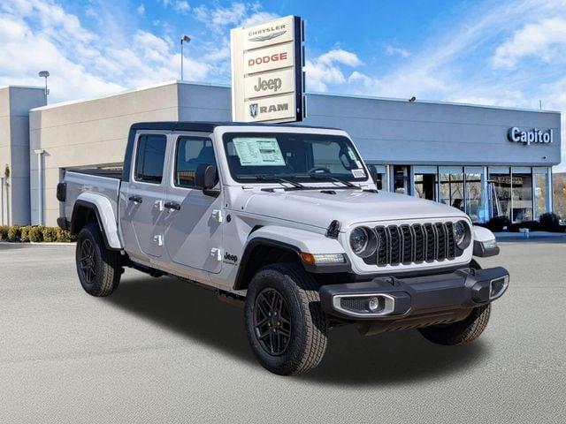 2026 Jeep Gladiator GLADIATOR SPORT S 4X4 2026 Jeep Gladiator GLADIATOR SPORT S 4X4