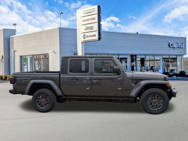 2026 Jeep Gladiator GLADIATOR SPORT S 4X4 2026 Jeep Gladiator GLADIATOR SPORT S 4X4