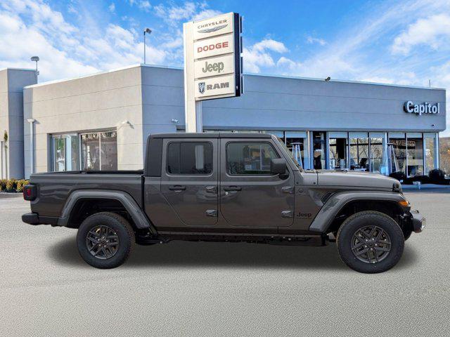 2026 Jeep Gladiator GLADIATOR SPORT S 4X4 2026 Jeep Gladiator GLADIATOR SPORT S 4X4