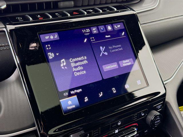 2026 Jeep Grand Cherokee Altitude 4x4