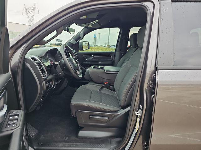 2025 Ram 1500 Big Horn Crew Cab 4x4 5'7" Box