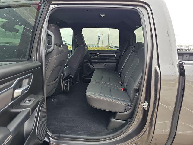 2025 Ram 1500 Big Horn Crew Cab 4x4 5'7" Box
