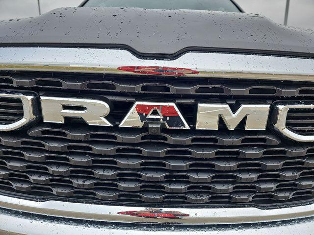 2025 Ram 1500 Big Horn Crew Cab 4x4 5'7" Box