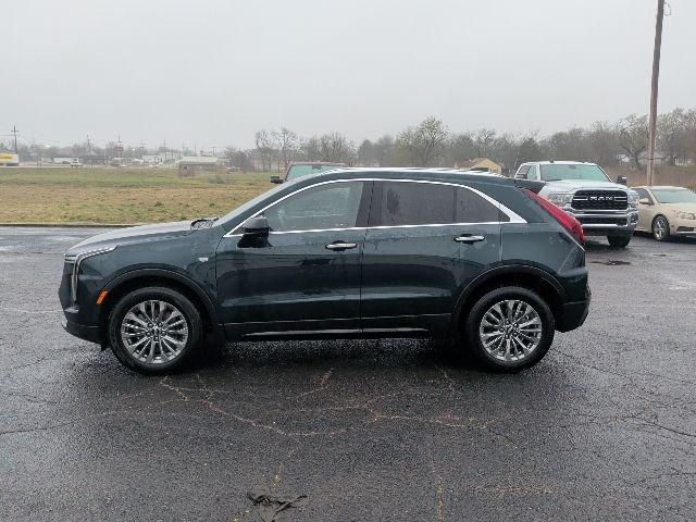 2024 Cadillac XT4 FWD Premium Luxury