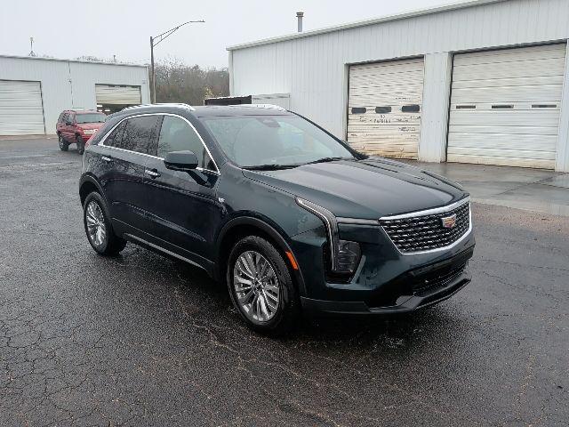 2024 Cadillac XT4 FWD Premium Luxury