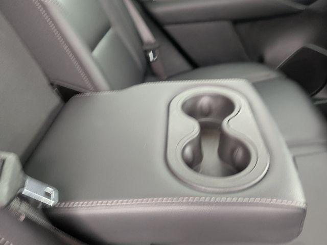 2024 Cadillac XT4 FWD Premium Luxury