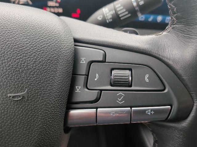 2024 Cadillac XT4 FWD Premium Luxury
