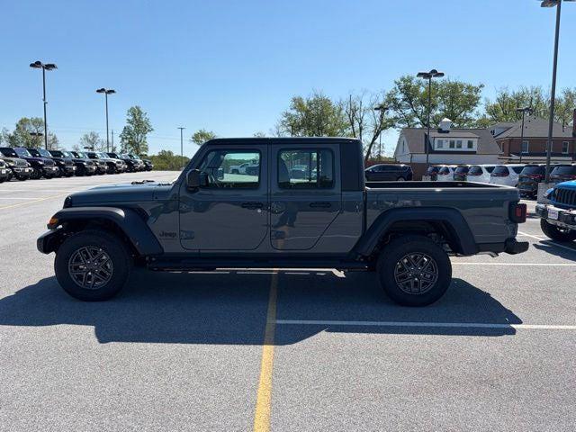2026 Jeep Gladiator GLADIATOR SPORT 4X4 2026 Jeep Gladiator GLADIATOR SPORT 4X4