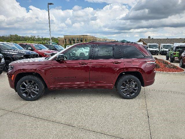 2026 Jeep Grand Cherokee Limited Reserve