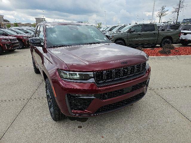 2026 Jeep Grand Cherokee Limited Reserve