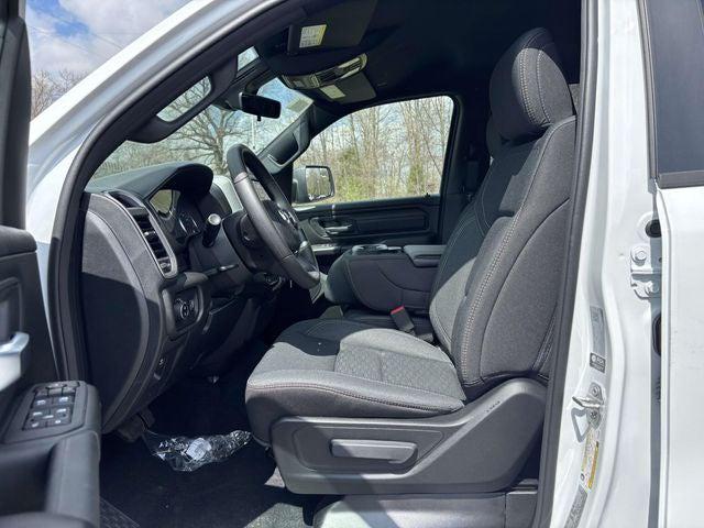 2026 Ram 1500 Express Crew Cab 4x4 5'7" Box