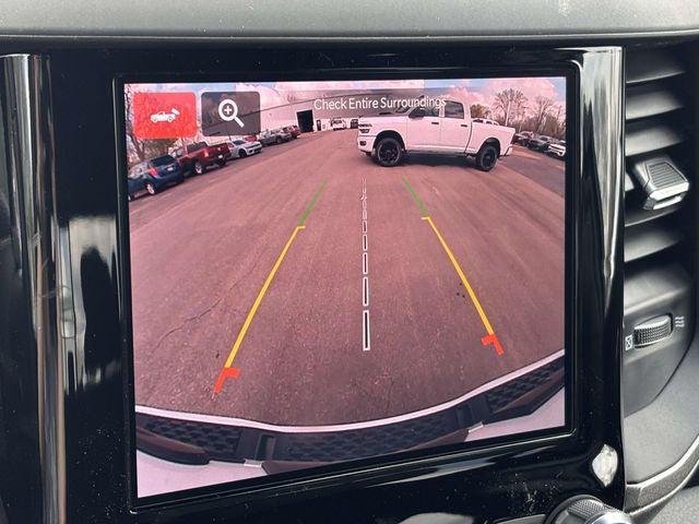 2026 Ram 1500 Express Crew Cab 4x4 5'7" Box