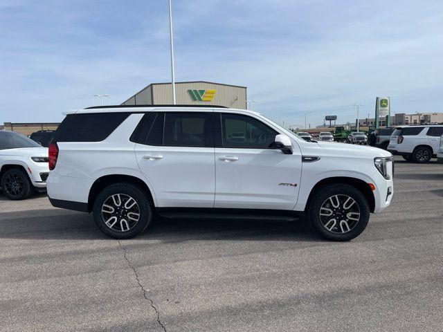 2023 GMC Yukon 4WD AT4