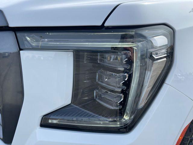 2023 GMC Yukon 4WD AT4