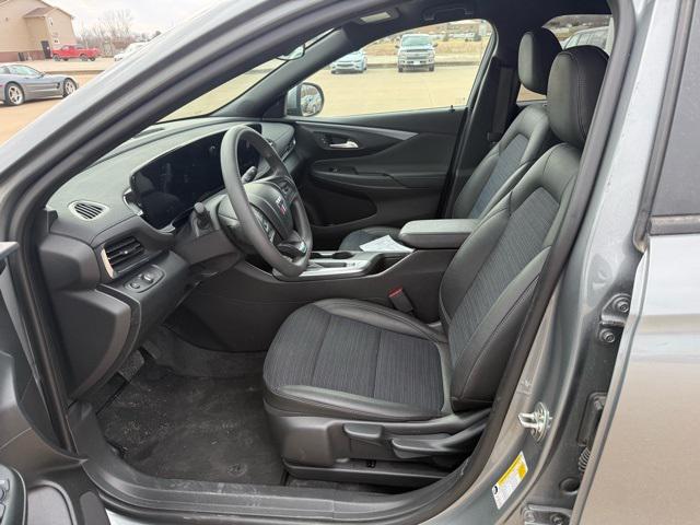 2025 Buick NV Preferred FWD