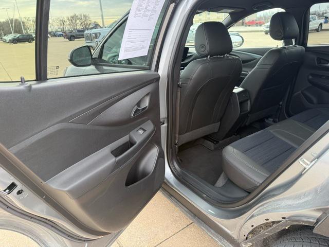 2025 Buick NV Preferred FWD