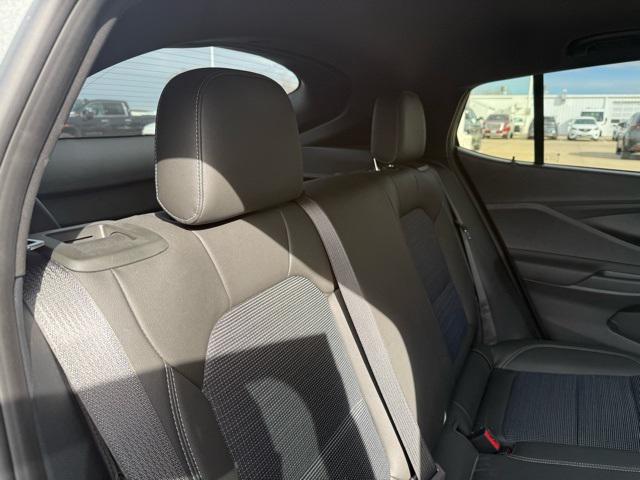 2025 Buick NV Preferred FWD