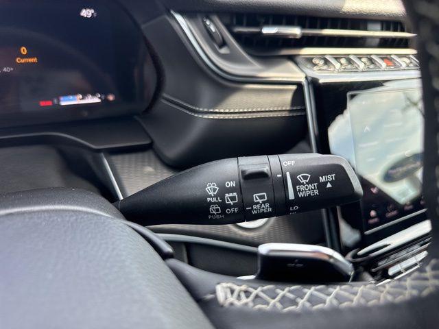 2024 Jeep Grand Cherokee L Altitude 4x4