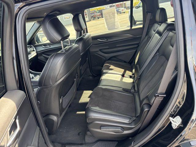 2024 Jeep Grand Cherokee L Altitude 4x4