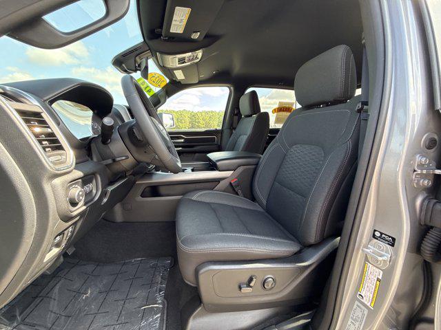 2025 Ram 1500 Big Horn Crew Cab 4x4 5'7" Box