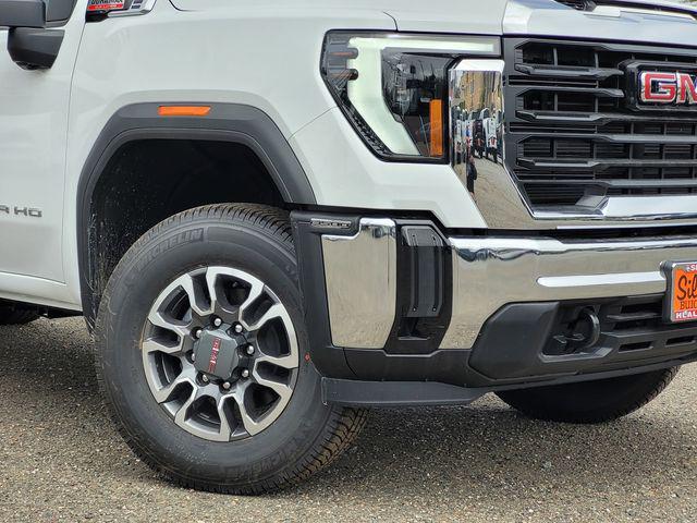 2026 GMC Sierra 3500HD Double Cab, Long Bed, Pro Dual Rear Wheel, 4WD