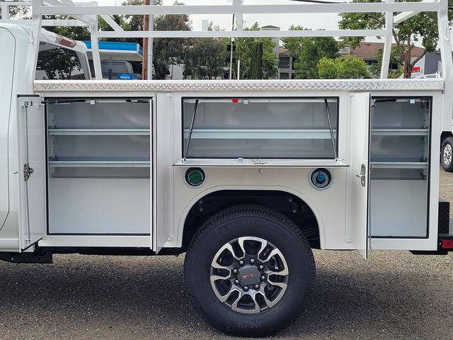 2026 GMC Sierra 3500HD Double Cab, Long Bed, Pro Dual Rear Wheel, 4WD