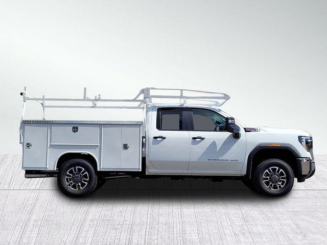 2026 GMC Sierra 3500HD Double Cab, Long Bed, Pro Dual Rear Wheel, 4WD