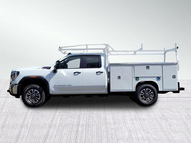 2026 GMC Sierra 3500HD Double Cab, Long Bed, Pro Dual Rear Wheel, 4WD