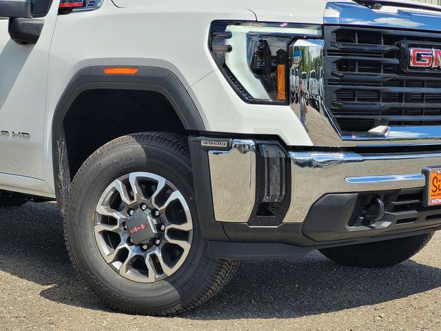 2026 GMC Sierra 3500HD Double Cab, Long Bed, Pro Dual Rear Wheel, 4WD