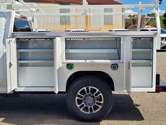 2026 GMC Sierra 3500HD Double Cab, Long Bed, Pro Dual Rear Wheel, 4WD