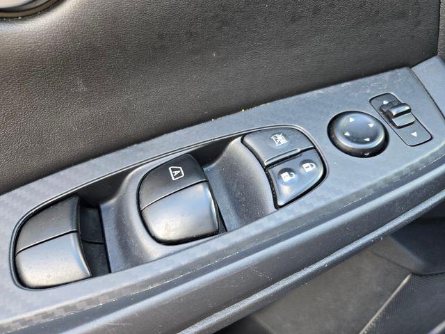 2023 Nissan Sentra SV Xtronic CVT