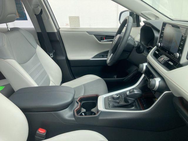 2020 Toyota RAV4 Limited
