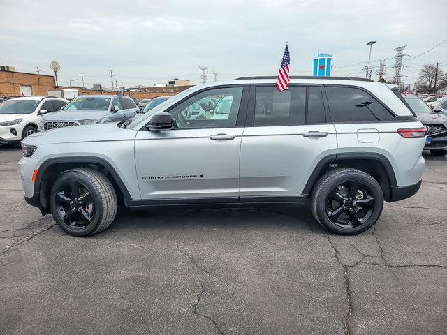 2023 Jeep Grand Cherokee Altitude 4x4