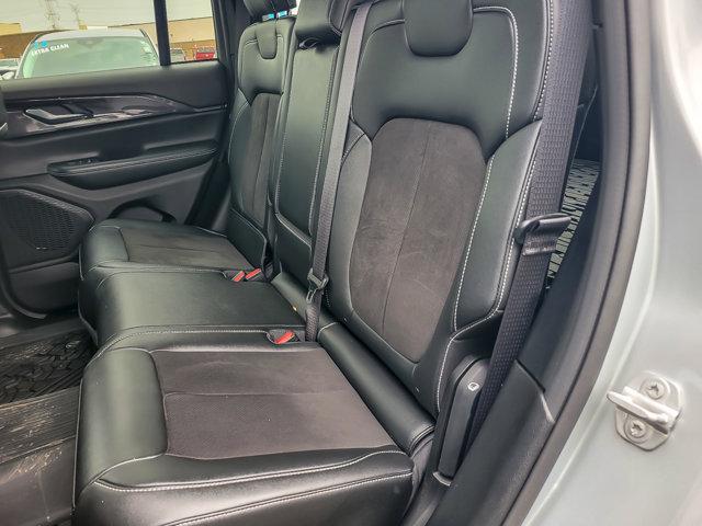 2023 Jeep Grand Cherokee Altitude 4x4