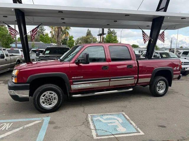 2004 Chevrolet Silverado 2500HD LS