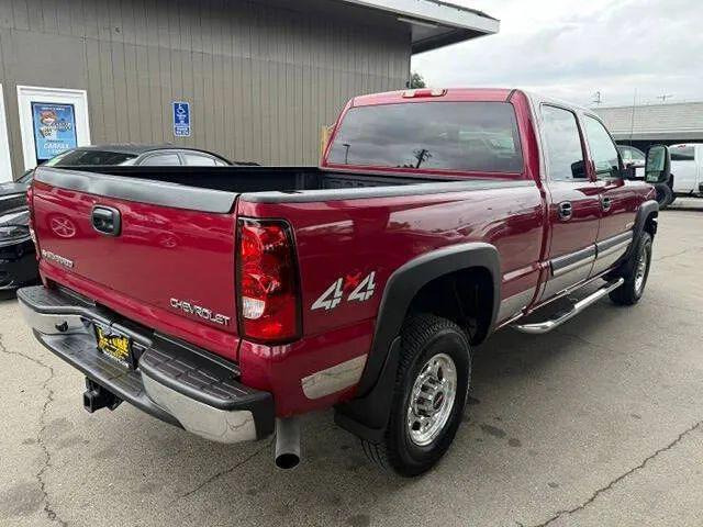 2004 Chevrolet Silverado 2500HD LS