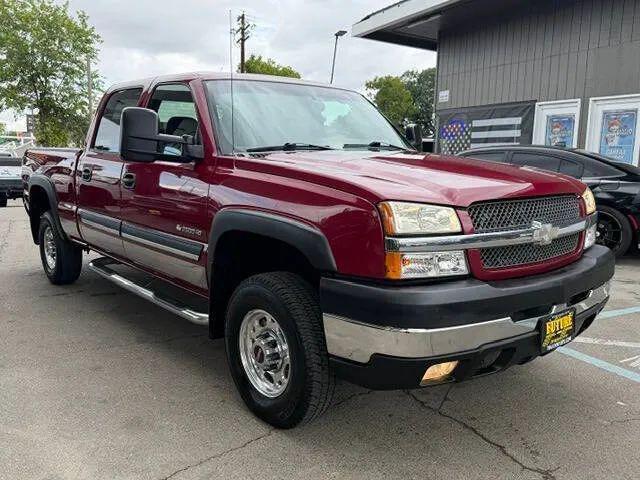 2004 Chevrolet Silverado 2500HD LS
