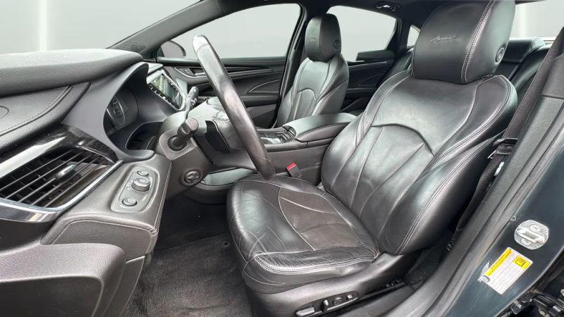 2018 Buick LaCrosse Avenir