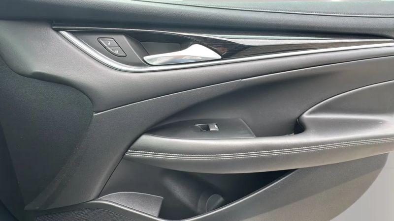 2018 Buick LaCrosse Avenir