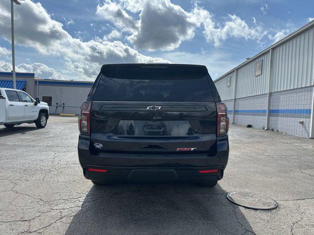 2024 Chevrolet Suburban 4WD RST