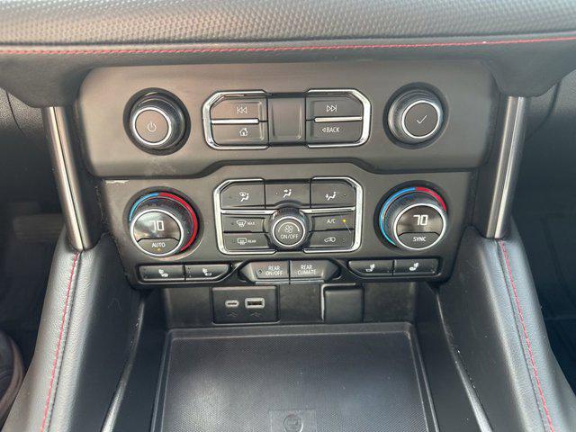 2024 Chevrolet Suburban 4WD RST