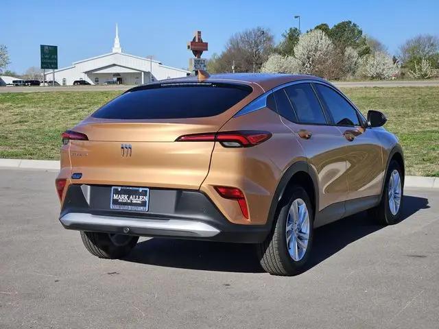 2026 Buick NV Preferred FWD
