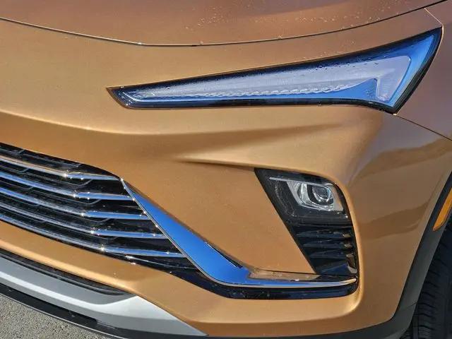 2026 Buick NV Preferred FWD