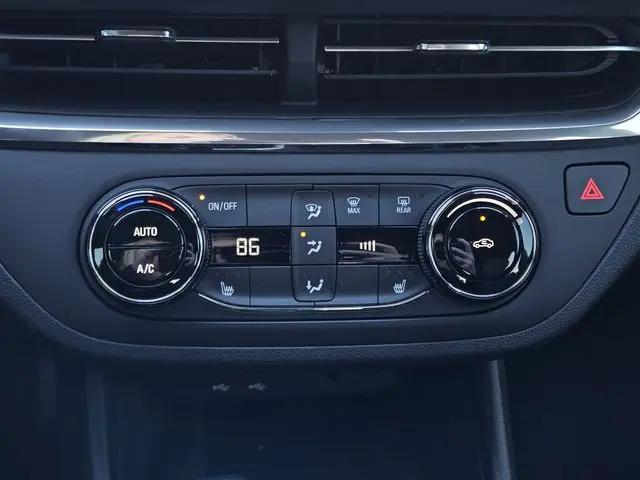 2026 Buick NV Preferred FWD