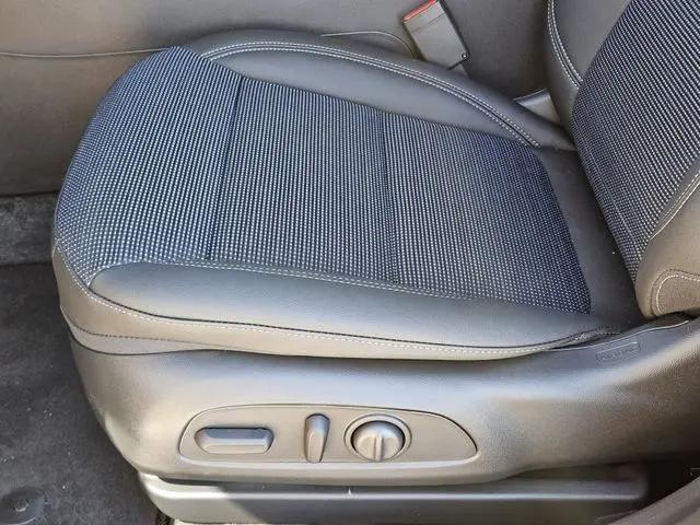 2026 Buick NV Preferred FWD