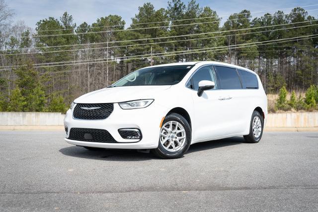 2023 Chrysler Pacifica Touring L for sale in Seneca, SC